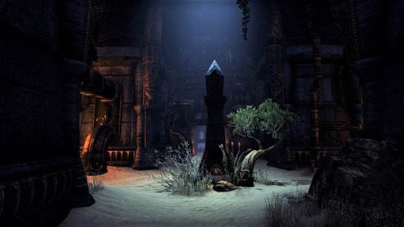 338 (a). The many faces of Santaki Delve